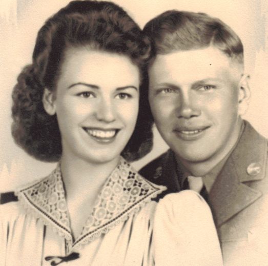 Clarence and Carolyn Forslund - Wedding photo