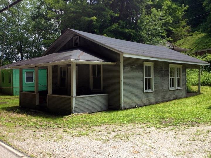 The house where Bobby lived.