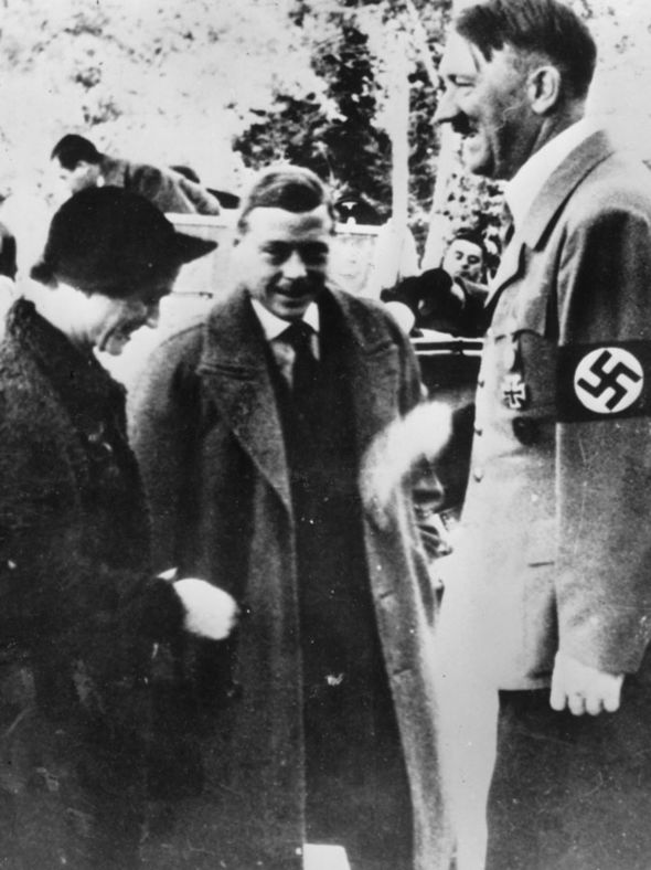 Wallis Simpson, Edward VIII and Adolf Hitler in Berlin, 1937.