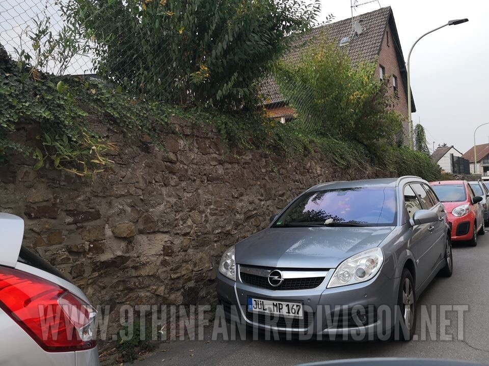 The same spot today - Kapellenstrasse in Jungersdorf.