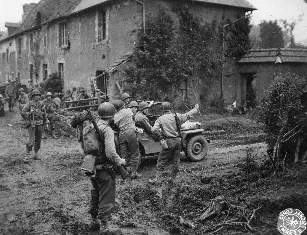 26 july 1944 - Manton Eddy at les champs de losque